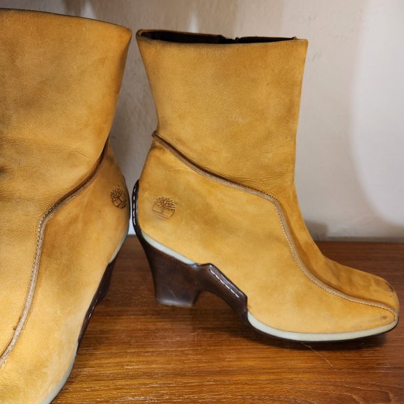 Timberland Original Yellow Waterproof Boots Women (8.5) - Picture 6 of 15